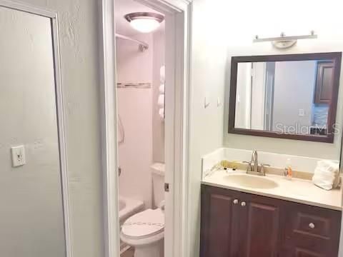 待售: $169,000 (1 贝兹, 1 浴室, 385 平方英尺)