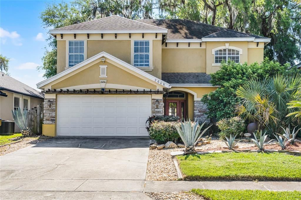 Vendido Recientemente: $424,000 (4 camas, 2 baños, 2472 Pies cuadrados)