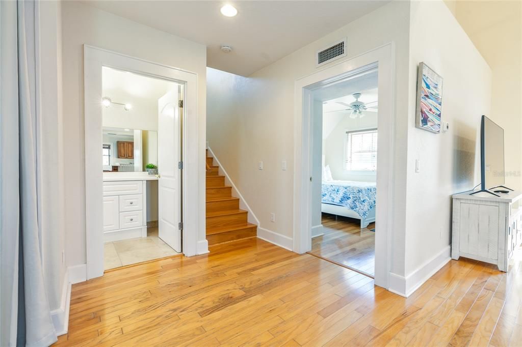 На продажу: $1,200,000 (0 спален, 0 ванн, 1779 Квадратных фут)