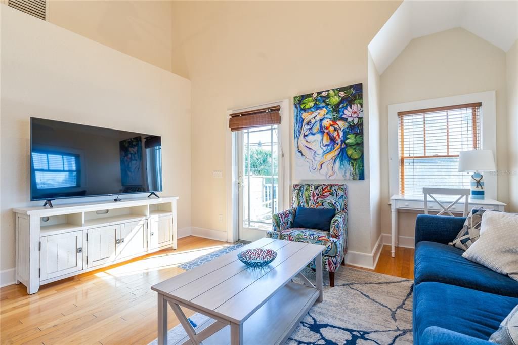 На продажу: $1,200,000 (0 спален, 0 ванн, 1779 Квадратных фут)