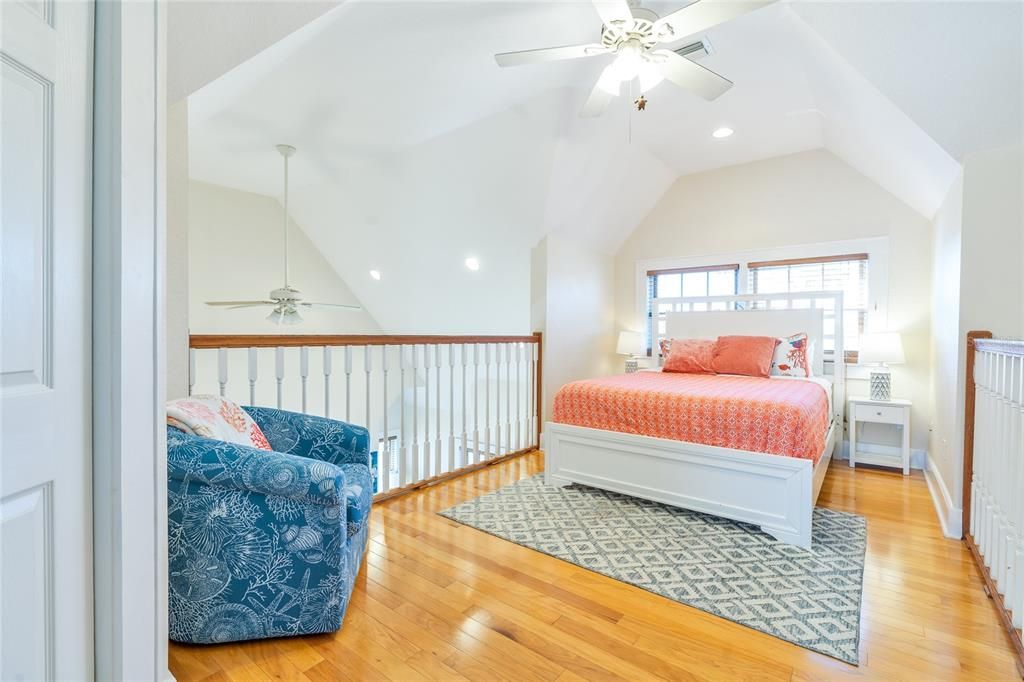 На продажу: $1,200,000 (0 спален, 0 ванн, 1779 Квадратных фут)