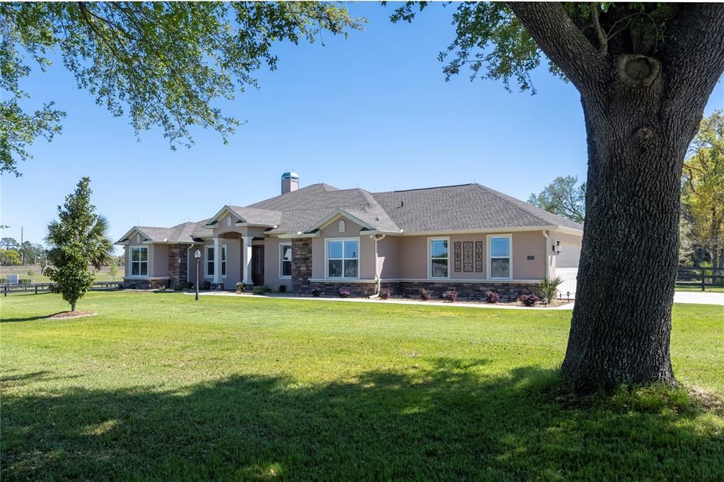 For Sale: $1,269,000 (4 beds, 3 baths, 2823 Square Feet)