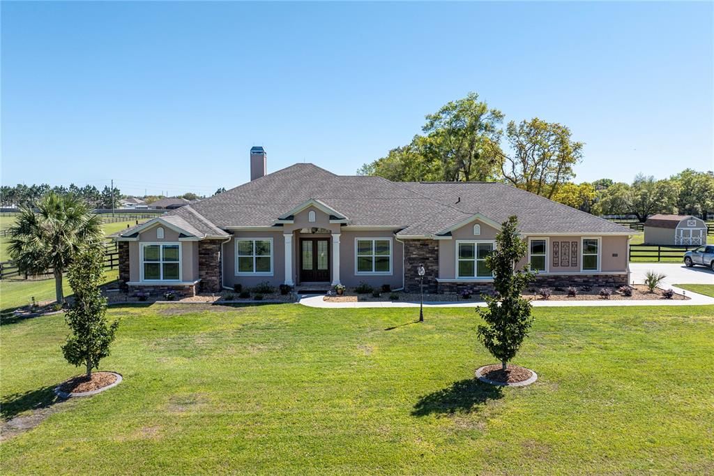 For Sale: $1,269,000 (4 beds, 3 baths, 2823 Square Feet)