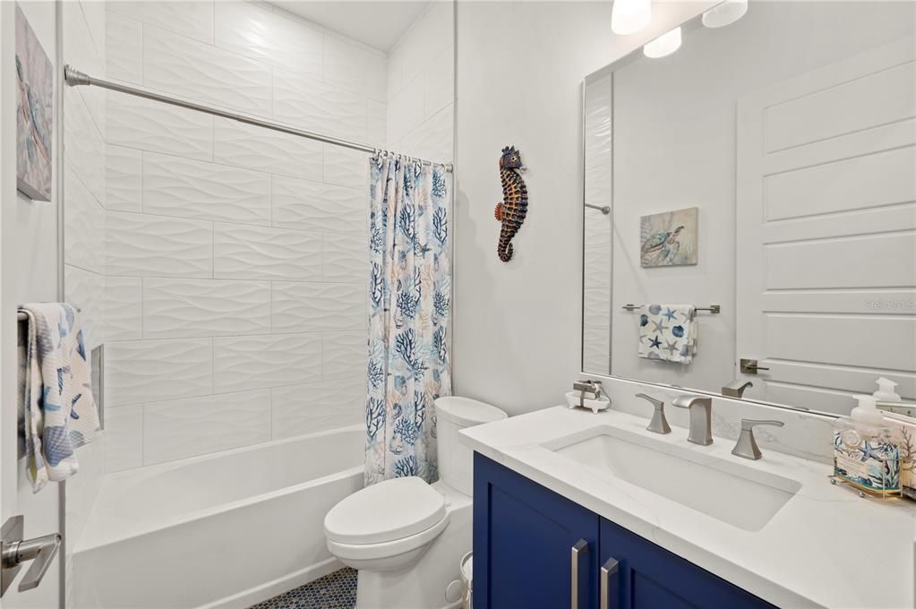 На продажу: $1,329,999 (3 спален, 3 ванн, 2693 Квадратных фут)