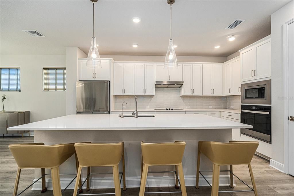 На продажу: $749,900 (5 спален, 3 ванн, 2858 Квадратных фут)