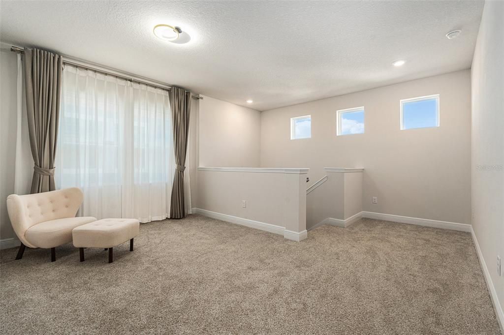 На продажу: $749,900 (5 спален, 3 ванн, 2858 Квадратных фут)