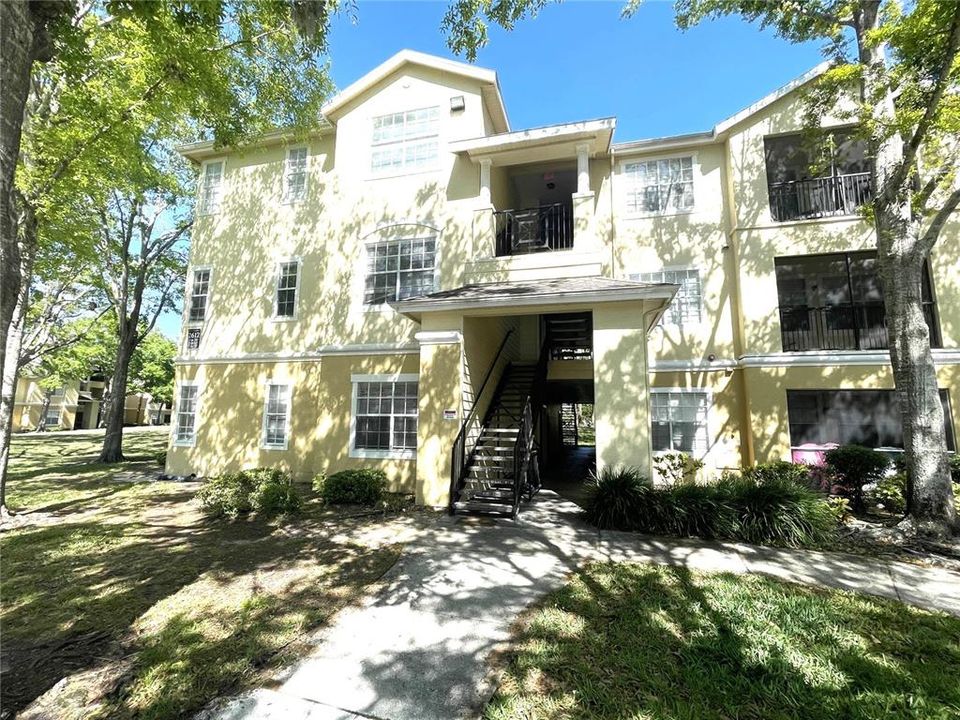 Recently Sold: $190,000 (2 beds, 2 baths, 1014 Square Feet)