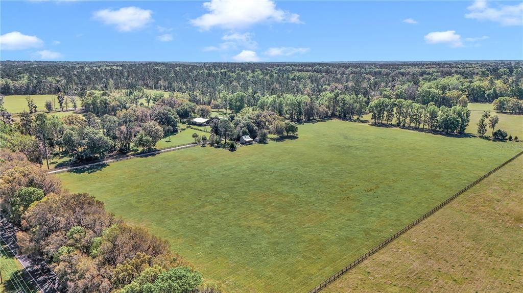 For Sale: $1,999,000 (3 beds, 3 baths, 2926 Square Feet)