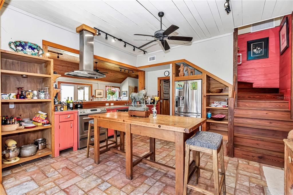 For Sale: $1,999,000 (3 beds, 3 baths, 2926 Square Feet)