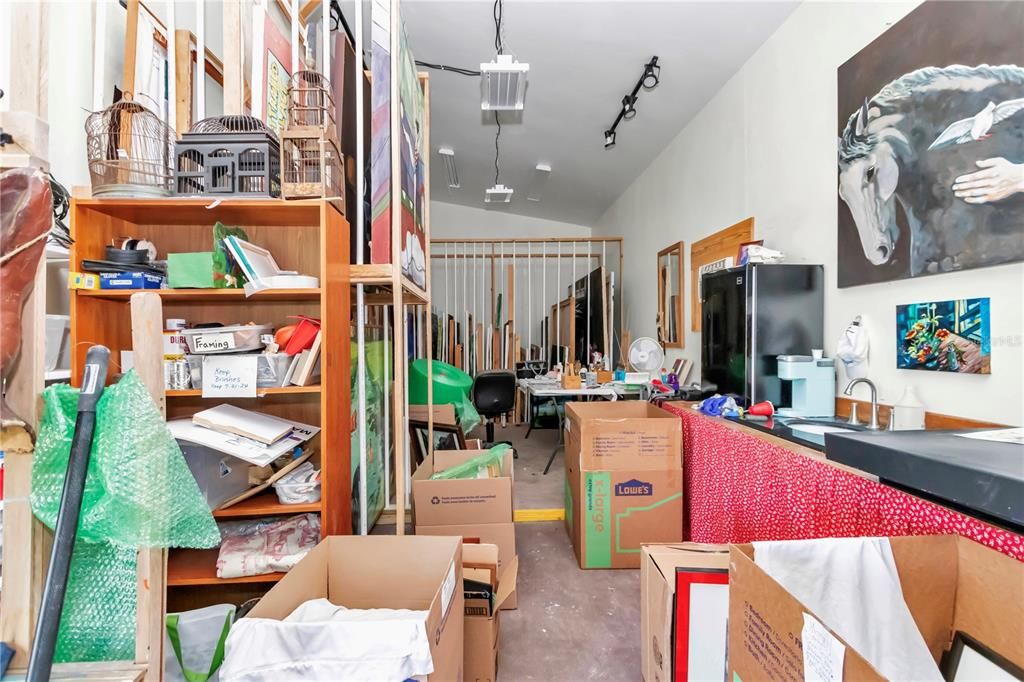 For Sale: $1,999,000 (3 beds, 3 baths, 2926 Square Feet)