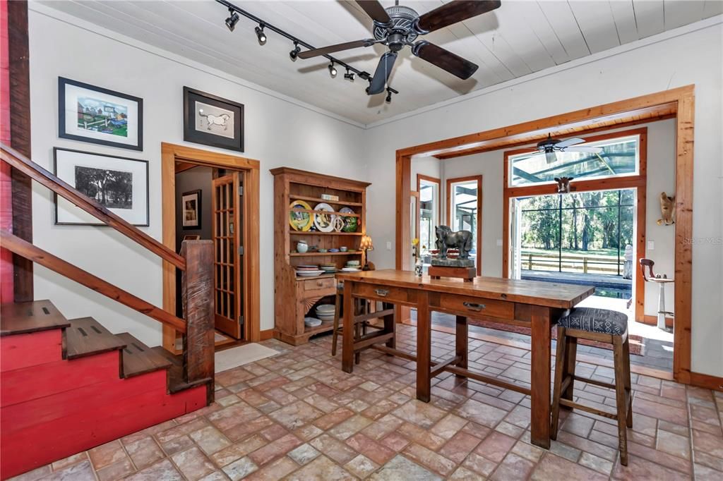 For Sale: $1,999,000 (3 beds, 3 baths, 2926 Square Feet)