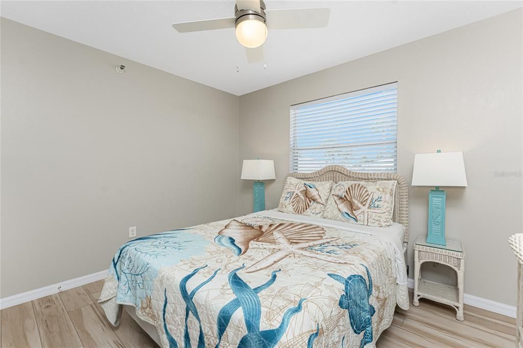 For Rent: $7,960 (2 beds, 1 baths, 880 Square Feet)