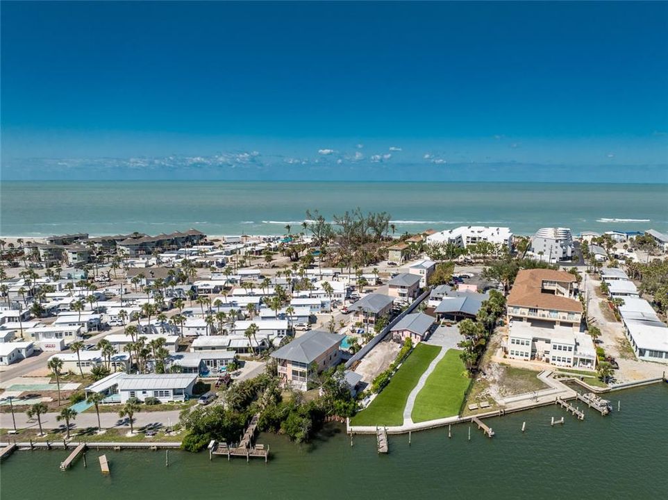 For Rent: $7,960 (2 beds, 1 baths, 880 Square Feet)