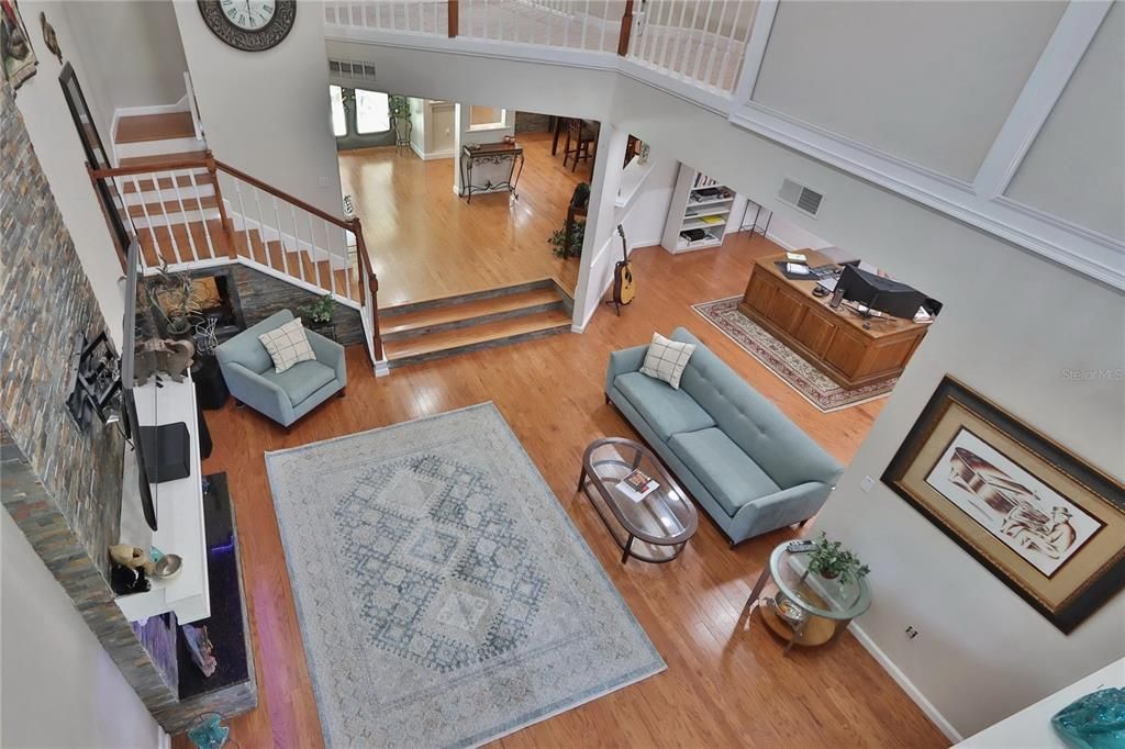 For Sale: $550,000 (3 beds, 3 baths, 3089 Square Feet)