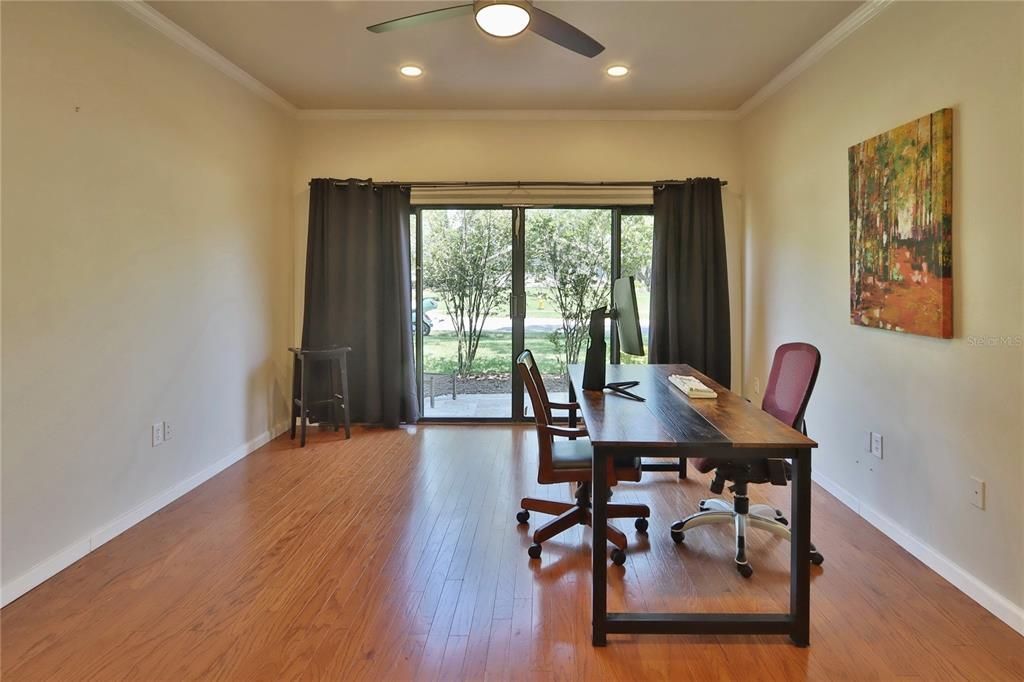 For Sale: $550,000 (3 beds, 3 baths, 3089 Square Feet)