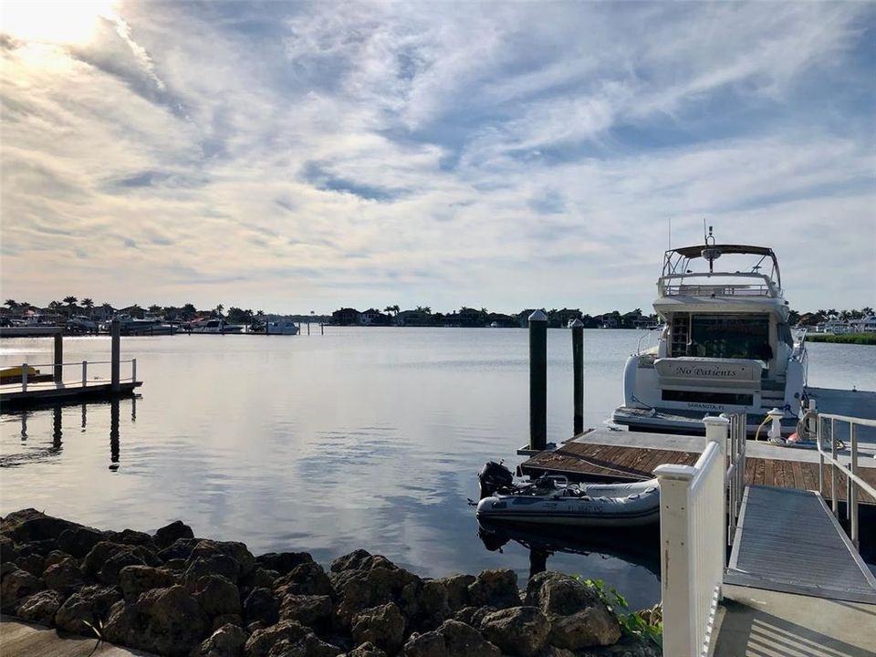 For Sale: $2,545,000 (4 beds, 4 baths, 4775 Square Feet)