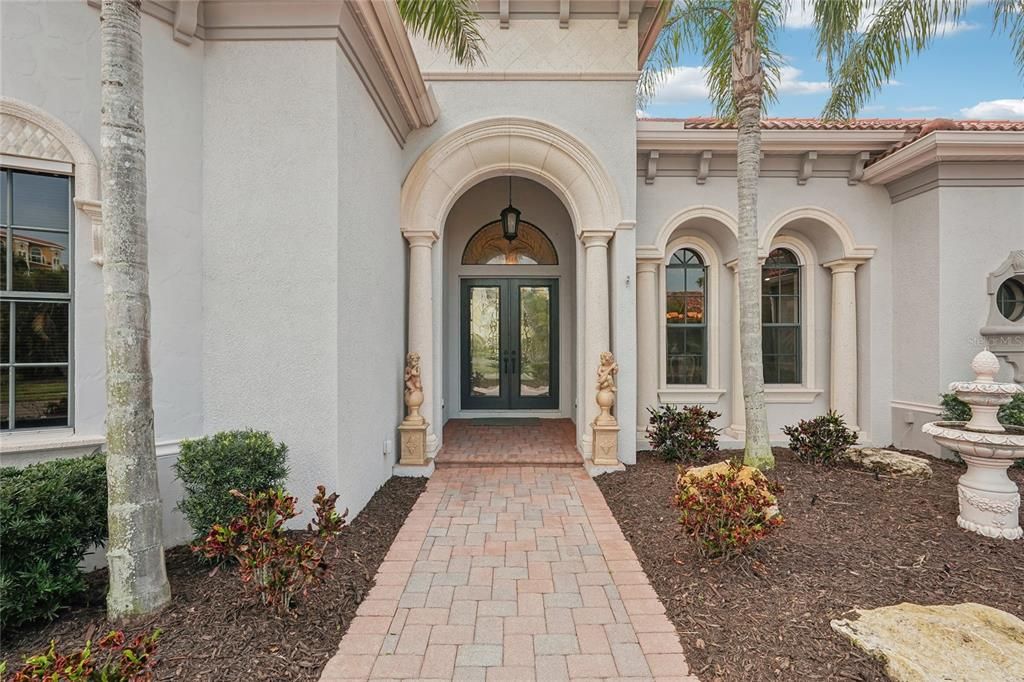 For Sale: $2,545,000 (4 beds, 4 baths, 4775 Square Feet)