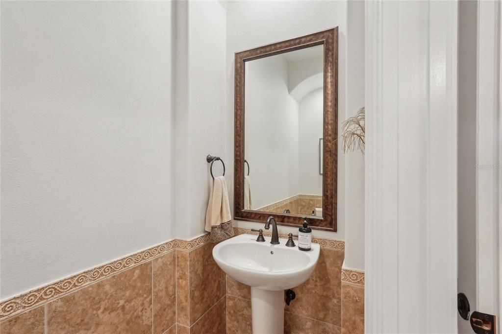 For Sale: $2,545,000 (4 beds, 4 baths, 4775 Square Feet)