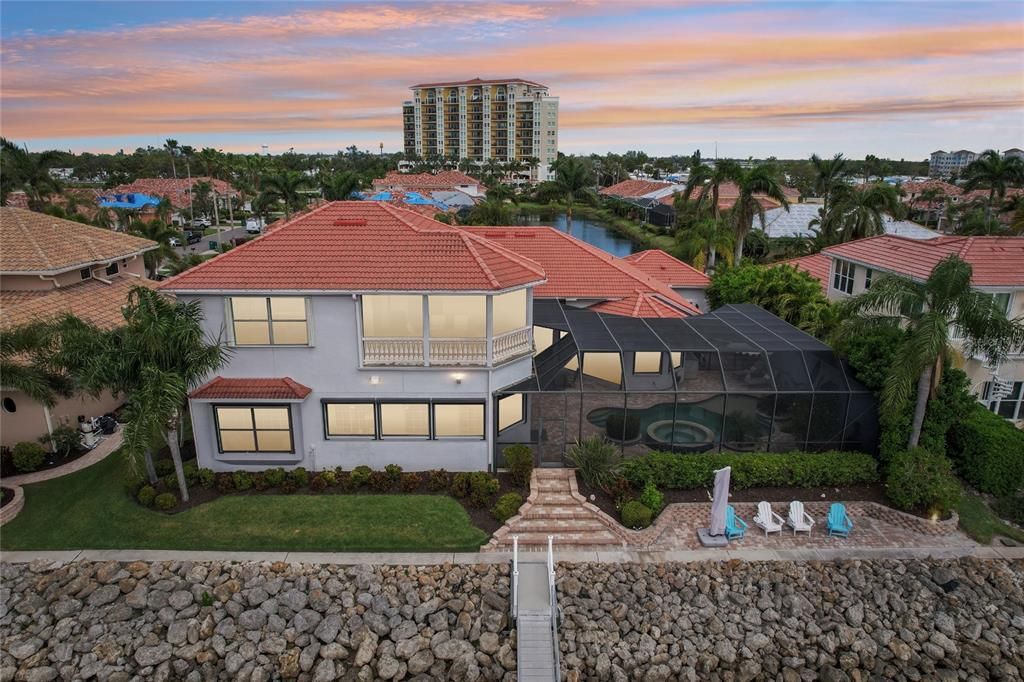 For Sale: $2,545,000 (4 beds, 4 baths, 4775 Square Feet)