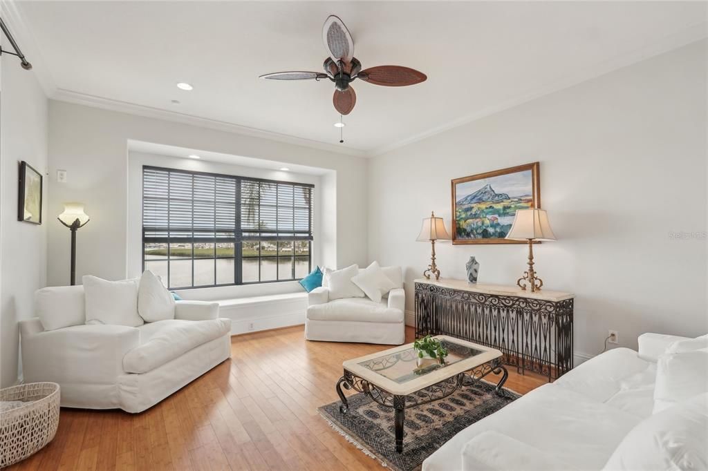 For Sale: $2,545,000 (4 beds, 4 baths, 4775 Square Feet)