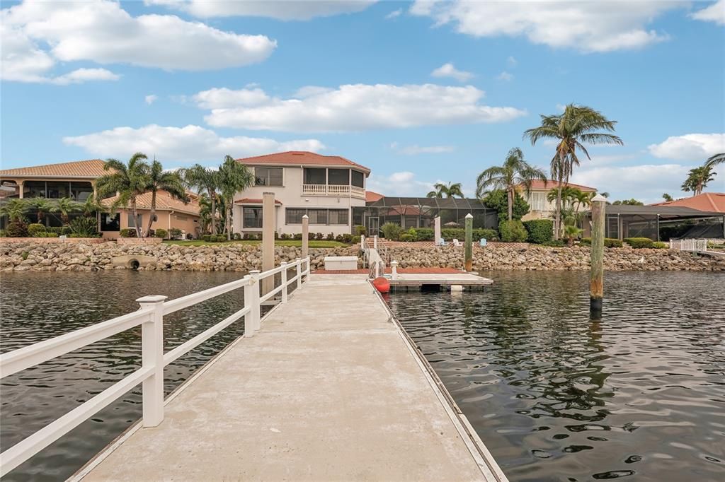 For Sale: $2,545,000 (4 beds, 4 baths, 4775 Square Feet)