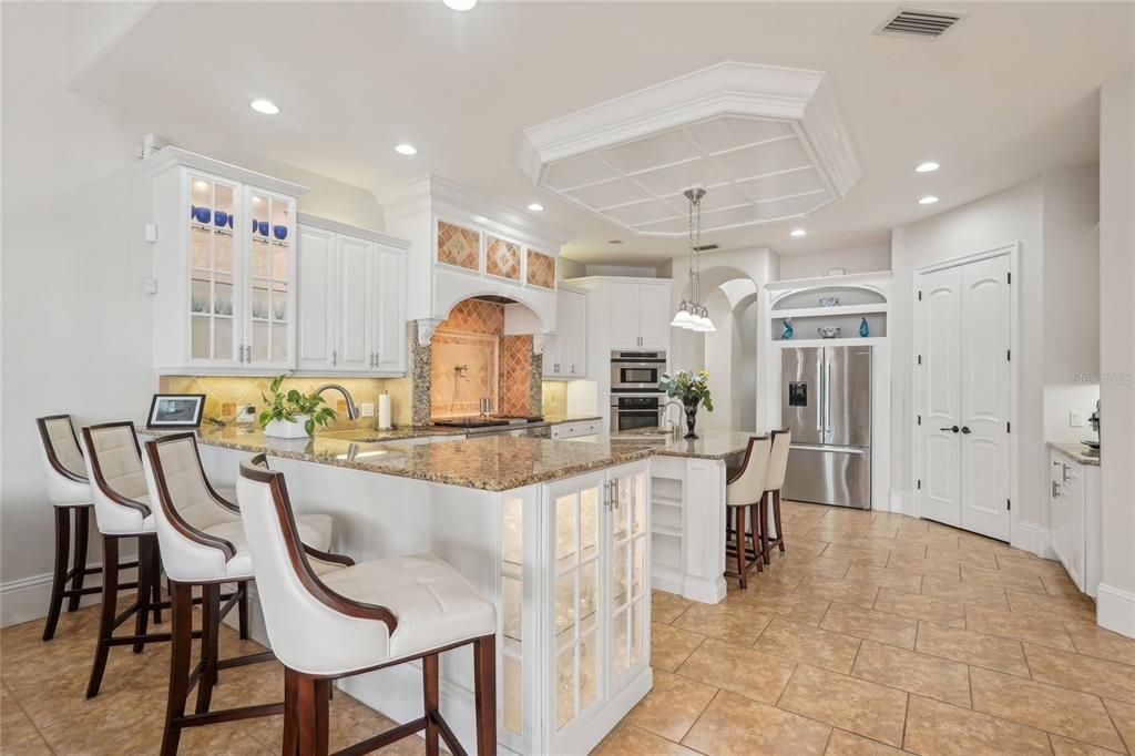 For Sale: $2,545,000 (4 beds, 4 baths, 4775 Square Feet)