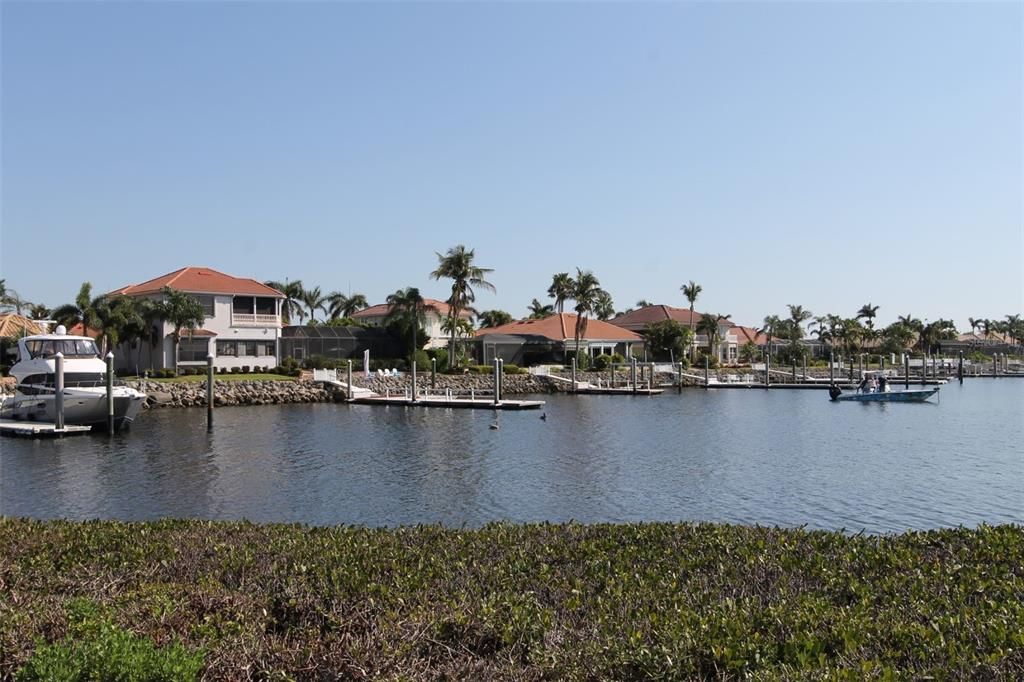 For Sale: $2,545,000 (4 beds, 4 baths, 4775 Square Feet)