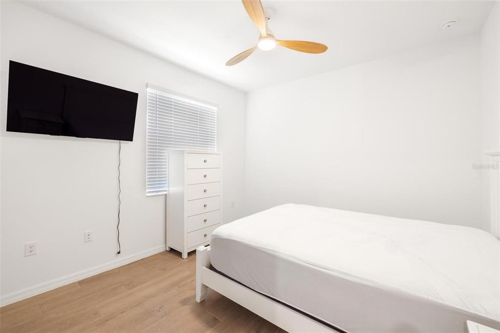 Active With Contract: $425,000 (4 beds, 2 baths, 2246 Square Feet)