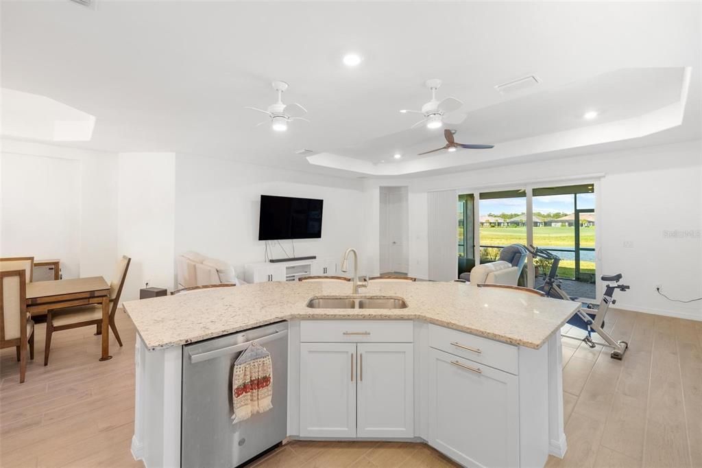 Active With Contract: $425,000 (4 beds, 2 baths, 2246 Square Feet)