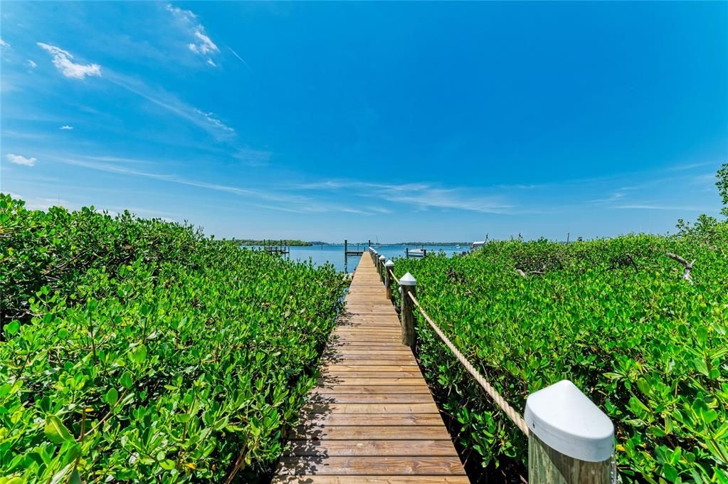 For Sale: $1,494,590 (3 beds, 2 baths, 1420 Square Feet)