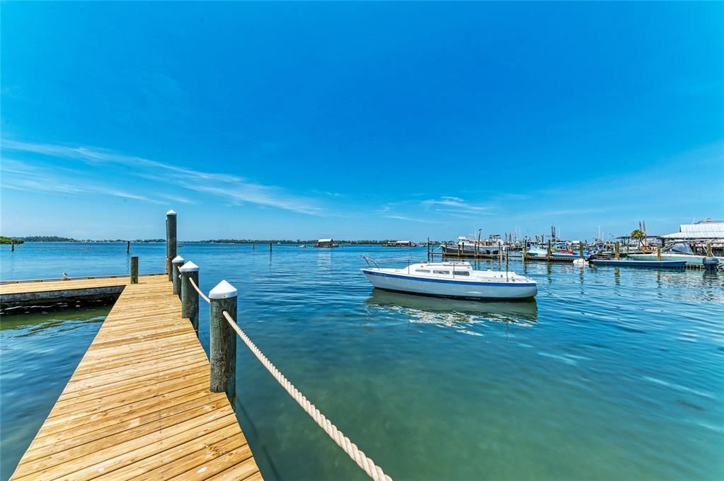 For Sale: $1,494,590 (3 beds, 2 baths, 1420 Square Feet)