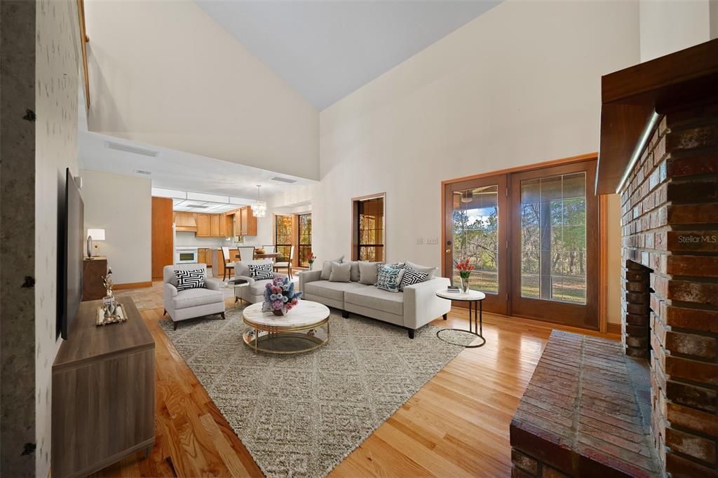 待售: $985,000 (4 贝兹, 3 浴室, 3996 平方英尺)