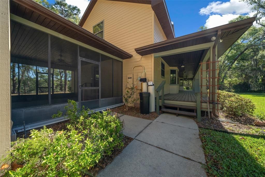 待售: $985,000 (4 贝兹, 3 浴室, 3996 平方英尺)