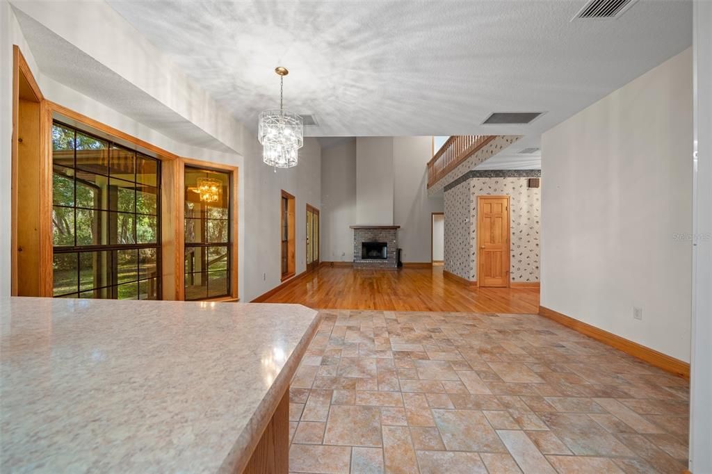 待售: $985,000 (4 贝兹, 3 浴室, 3996 平方英尺)