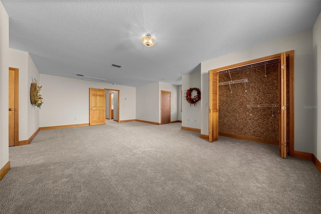 待售: $985,000 (4 贝兹, 3 浴室, 3996 平方英尺)