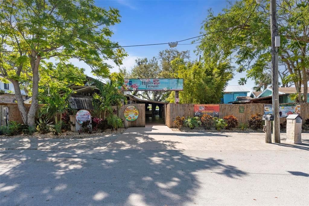 待售: $3,500,000 (0 贝兹, 0 浴室, 7784 平方英尺)