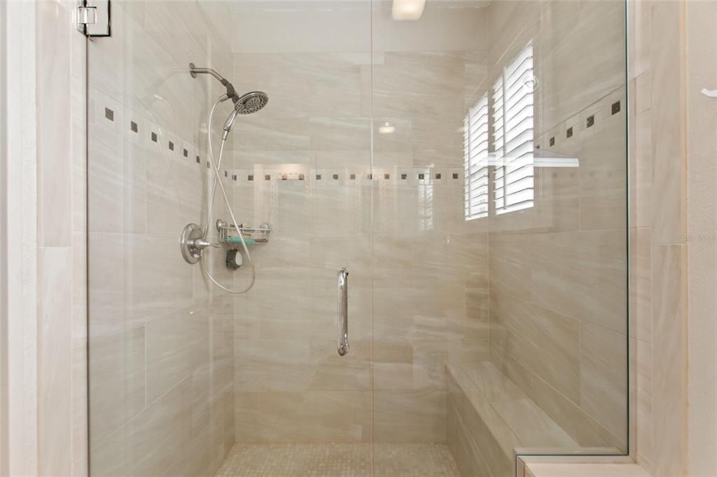 На продажу: $475,000 (3 спален, 3 ванн, 2041 Квадратных фут)