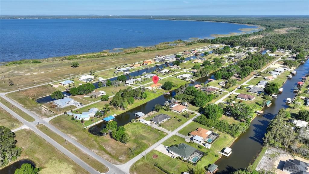 На продажу: $475,000 (3 спален, 3 ванн, 2041 Квадратных фут)