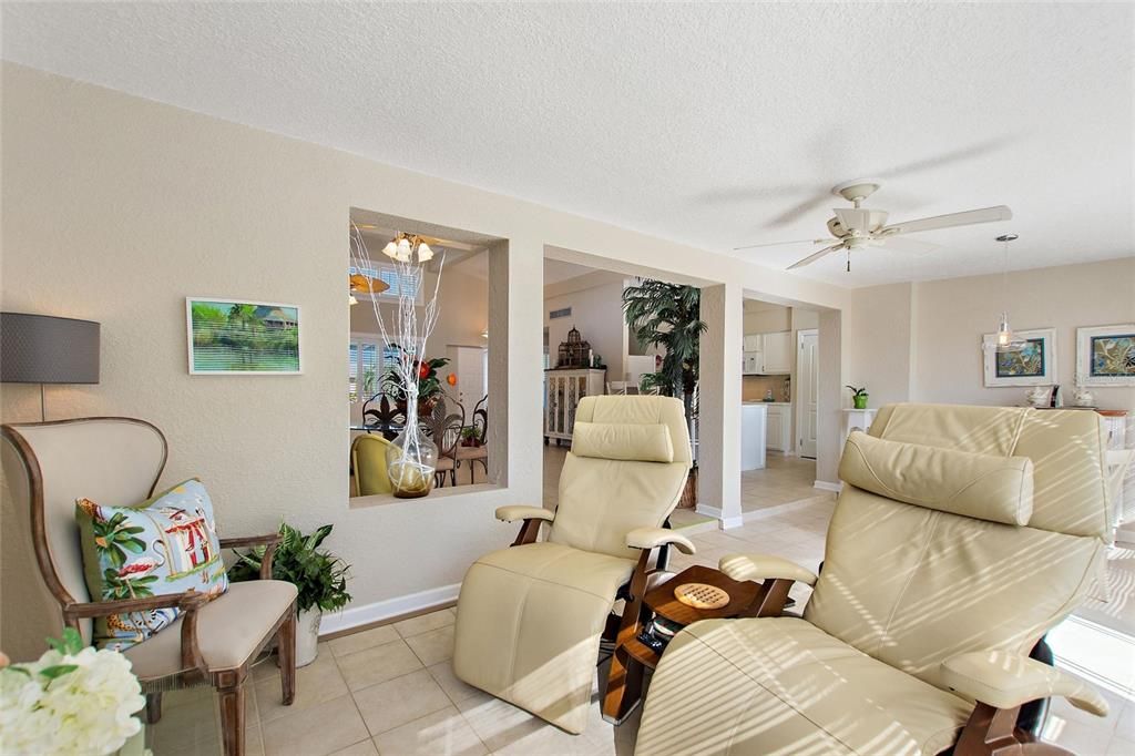 На продажу: $475,000 (3 спален, 3 ванн, 2041 Квадратных фут)