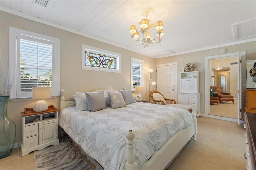 На продажу: $475,000 (3 спален, 3 ванн, 2041 Квадратных фут)