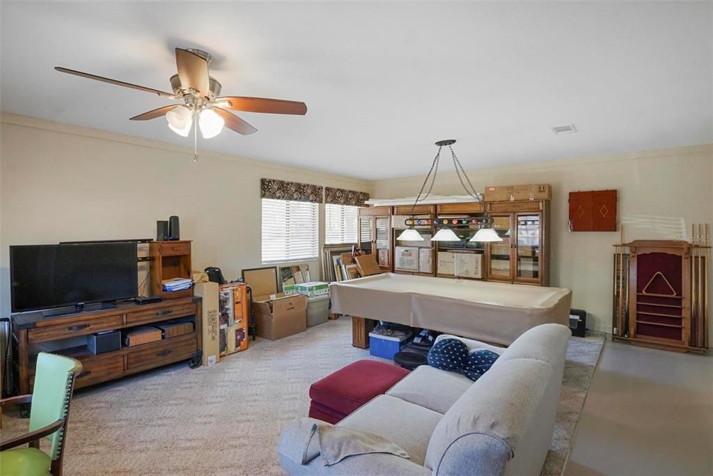 En Venta: $460,000 (3 camas, 2 baños, 2943 Pies cuadrados)