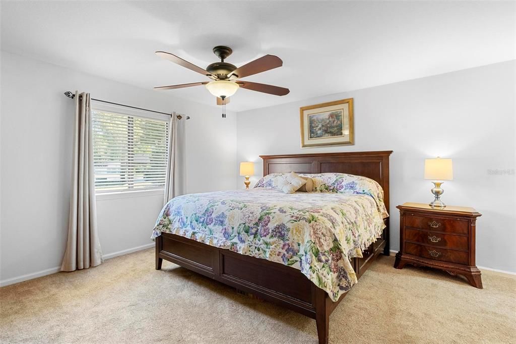 En Venta: $460,000 (3 camas, 2 baños, 2943 Pies cuadrados)