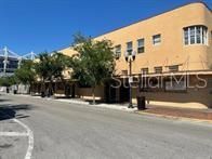 出租: $995 (1 贝兹, 1 浴室, 300 平方英尺)