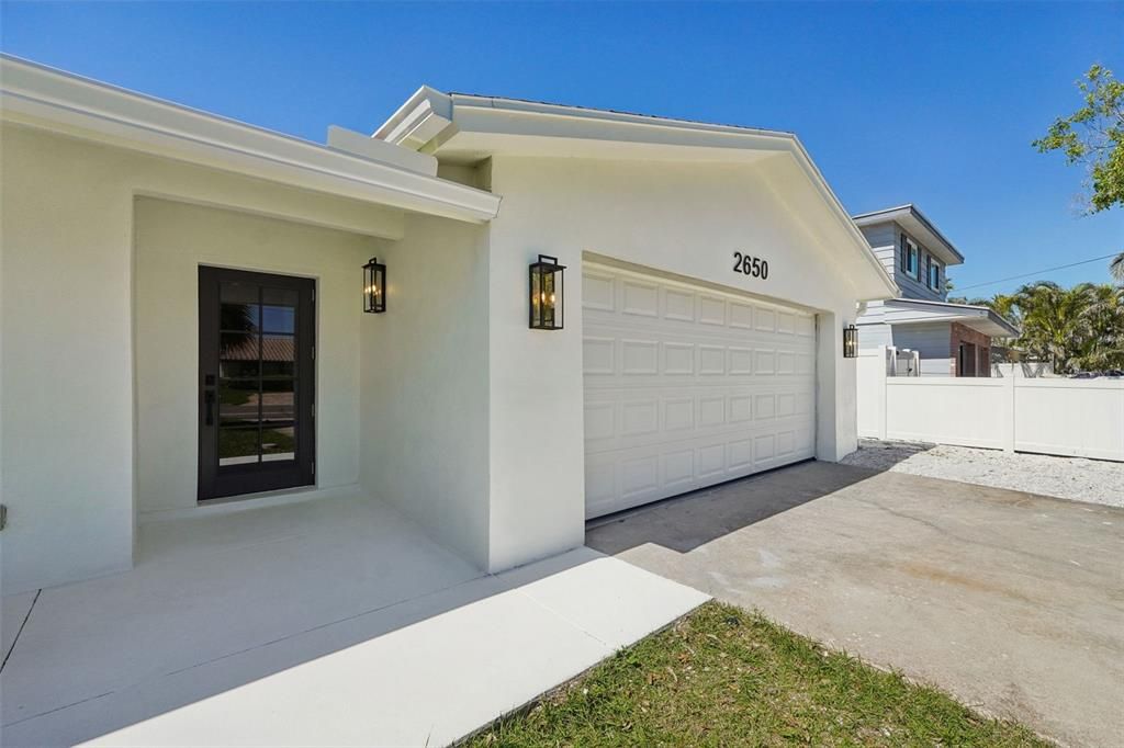 待售: $1,050,000 (4 贝兹, 2 浴室, 1815 平方英尺)