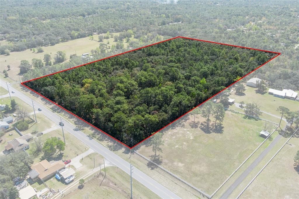 На продажу: $390,000 (19.67 acres)