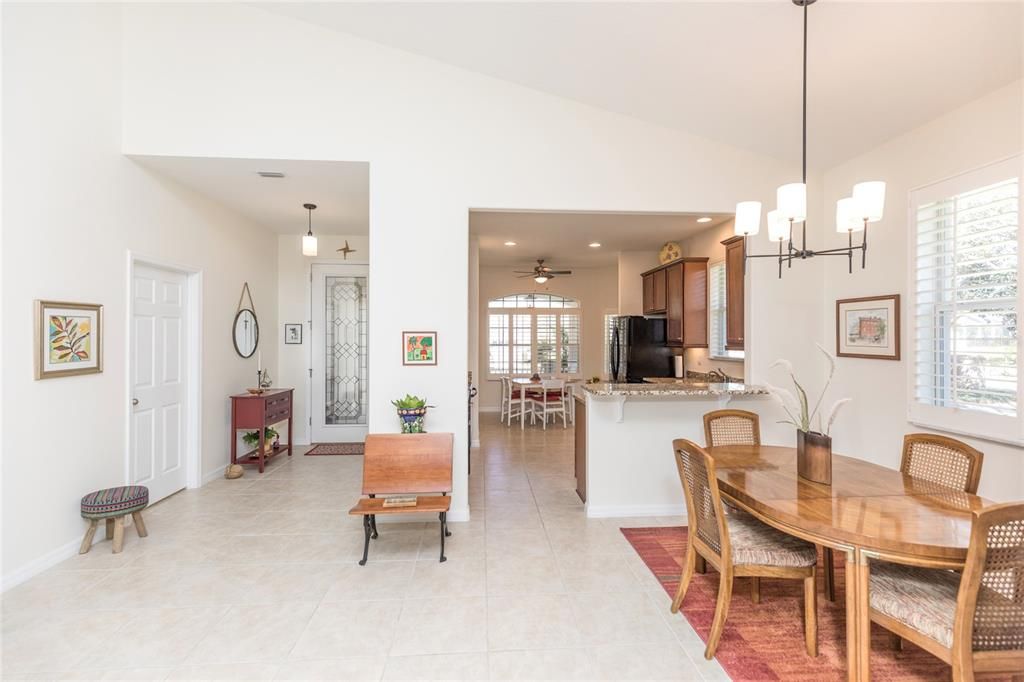 Active With Contract: $410,000 (3 beds, 2 baths, 1642 Square Feet)