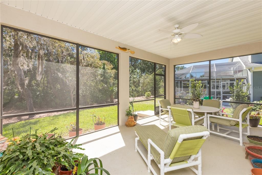 Active With Contract: $410,000 (3 beds, 2 baths, 1642 Square Feet)