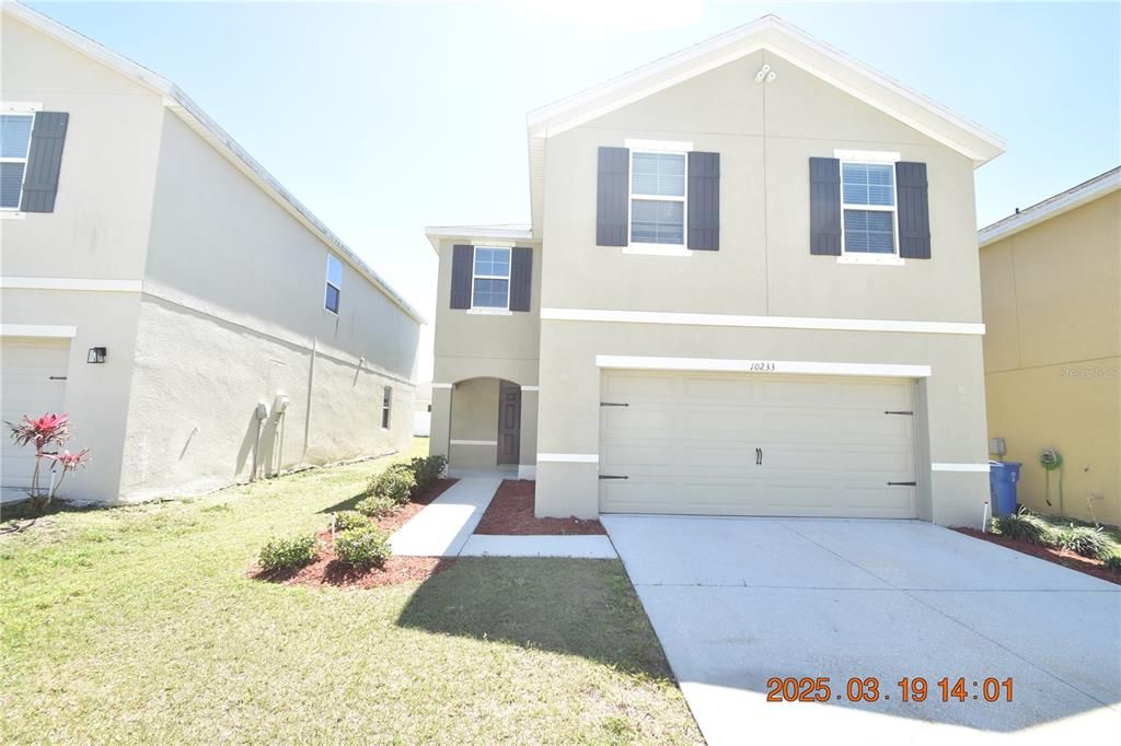Recently Rented: $2,095 (4 beds, 2 baths, 2078 Square Feet)