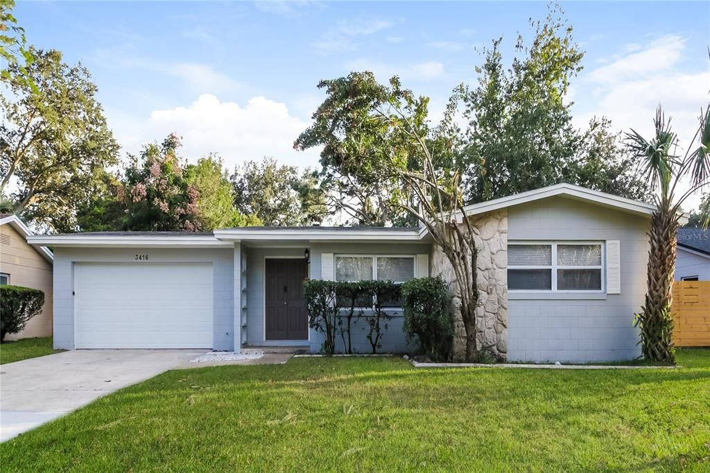 Recently Rented: $2,345 (2 beds, 2 baths, 1105 Square Feet)