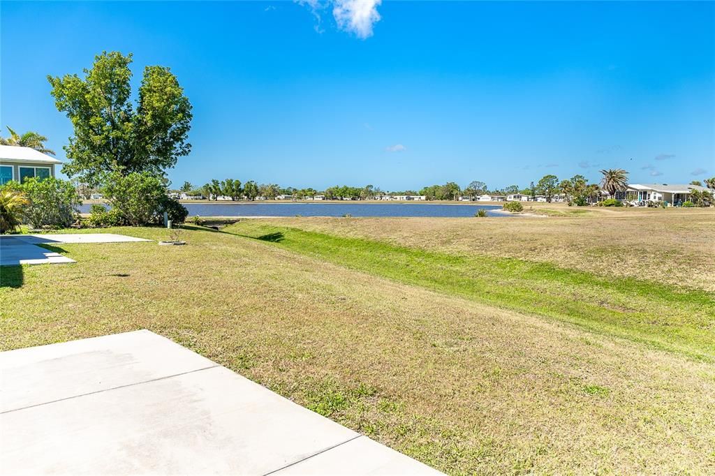 Activo con contrato: $112,000 (2 camas, 2 baños, 1068 Pies cuadrados)